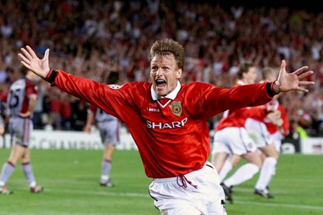 Teddy Sheringham – Cầu Thủ Lớn Tuổi Nhất Ngoại Hạng Anh: Biểu Tượng Vượt Thời Gian